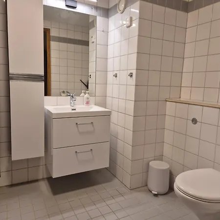 Moderne 2 Roms I Hjertet Av * Осло