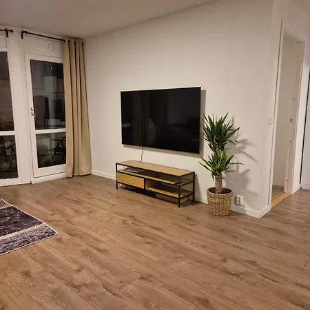 Moderne 2 Roms I Hjertet Av Apartment *