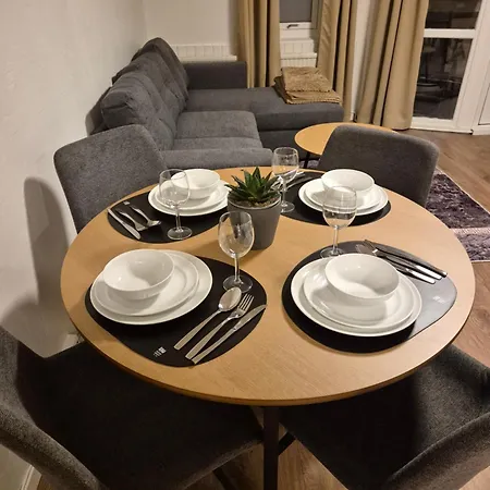 Moderne 2 Roms I Hjertet Av Apartment *
